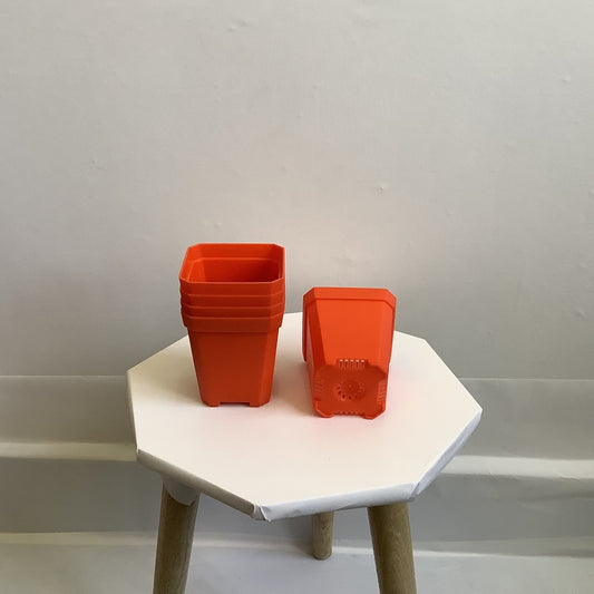 ORANGE POT